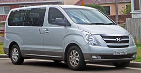 2008-2010 Hyundai iMax (TQ-W) van 01.jpg